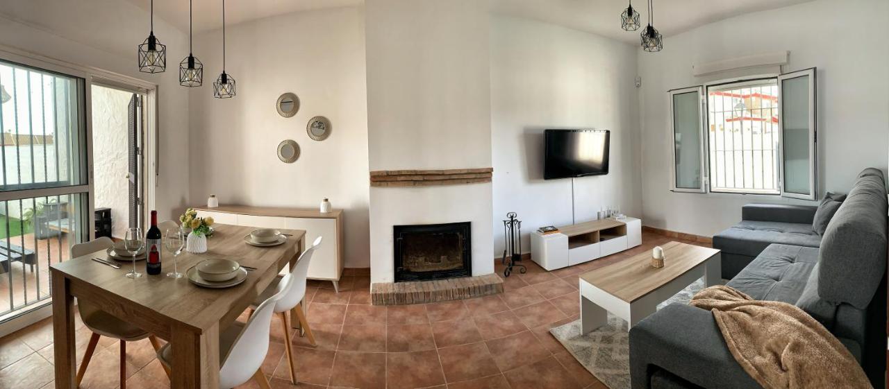 Ronko House El Ronquillo Villa Buitenkant foto